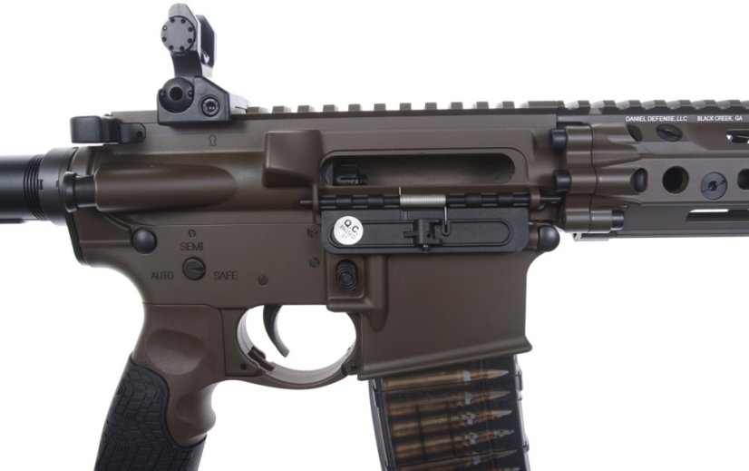 EMG Daniel Defense DD4 M4A1, RIII 12.5 Inch, GBBR, Brown, Cyma CGS, DD.1104 BR