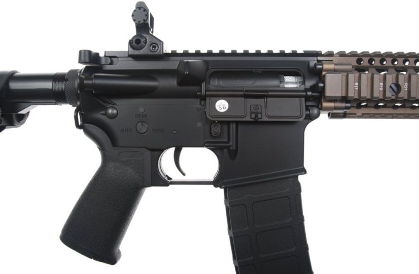EMG Daniel Defense MK18 RII, 10.3 Inch, Black/FDE Two Tone, Cyma Platinum, CM.105