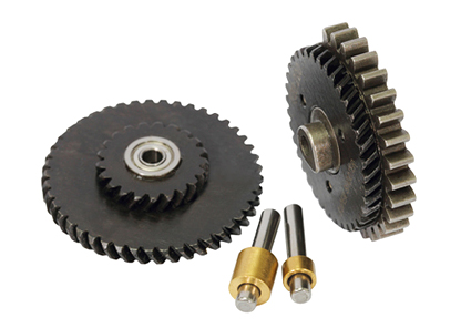 Set of gears, helical teeth, torque, 24:1, SHS