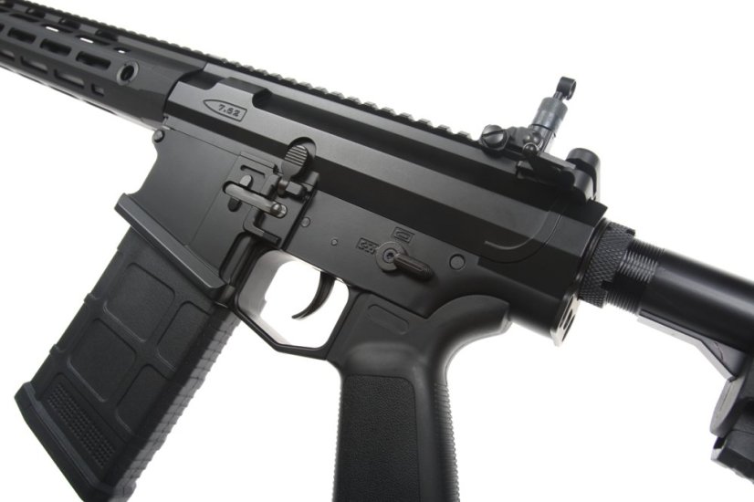 SR25, URX4 M-LOK 16 inch, negro, Cyma Platinum, CM.098B