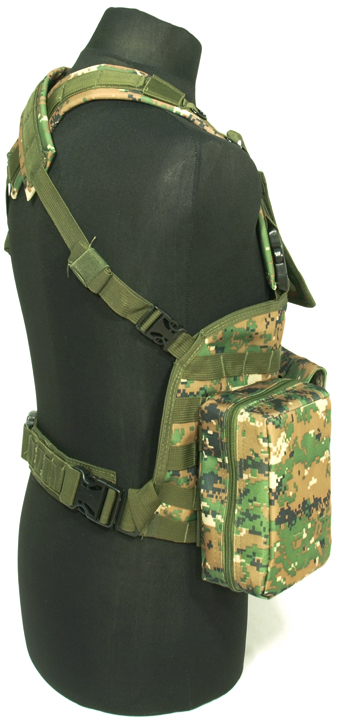 Chest rig Recon, digital woodland, ACM