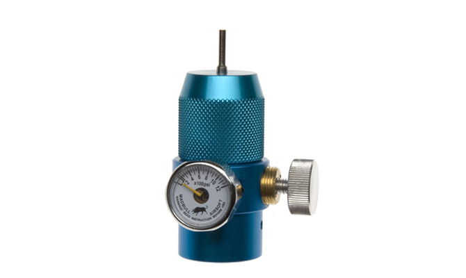Charger with pressure gauge (CO2 adapter), MadBull