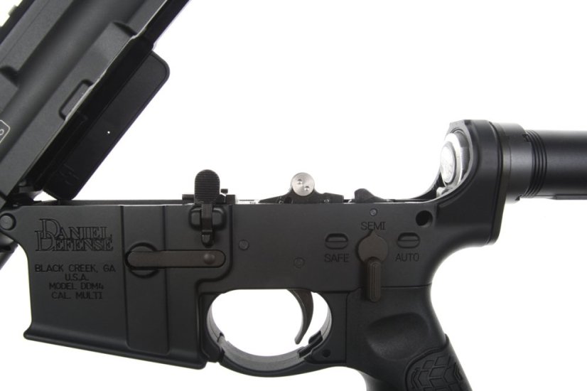 EMG Daniel Defense DD4 MK18, RIII 9.5 Inch, GBBR, Black, Cyma CGS, DD.1103 BK