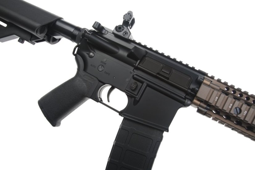 EMG Daniel Defense MK18 RII, 10.3 Inch, Black/FDE Two Tone, Cyma Platinum, CM.105