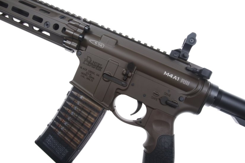 EMG Daniel Defense DD4 M4A1, RIII 12.5 Inch, GBBR, Brown, Cyma CGS, DD.1104 BR